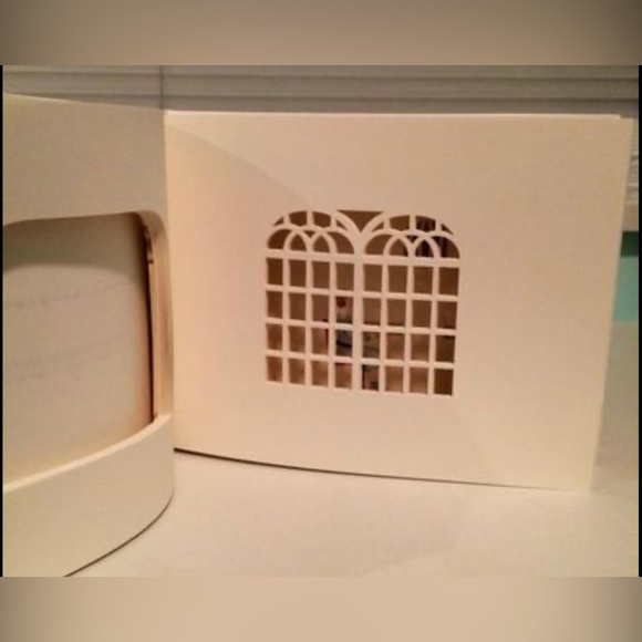 Japanese Design Paper Ring Box - Picture 3 of 4